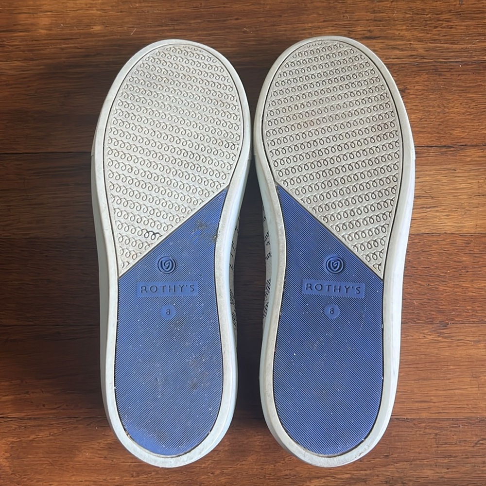 Rothy's Cream and Black Patterned Sneakers - Picture 9 of 11